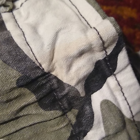 Camo pants - Picture 6 of 10